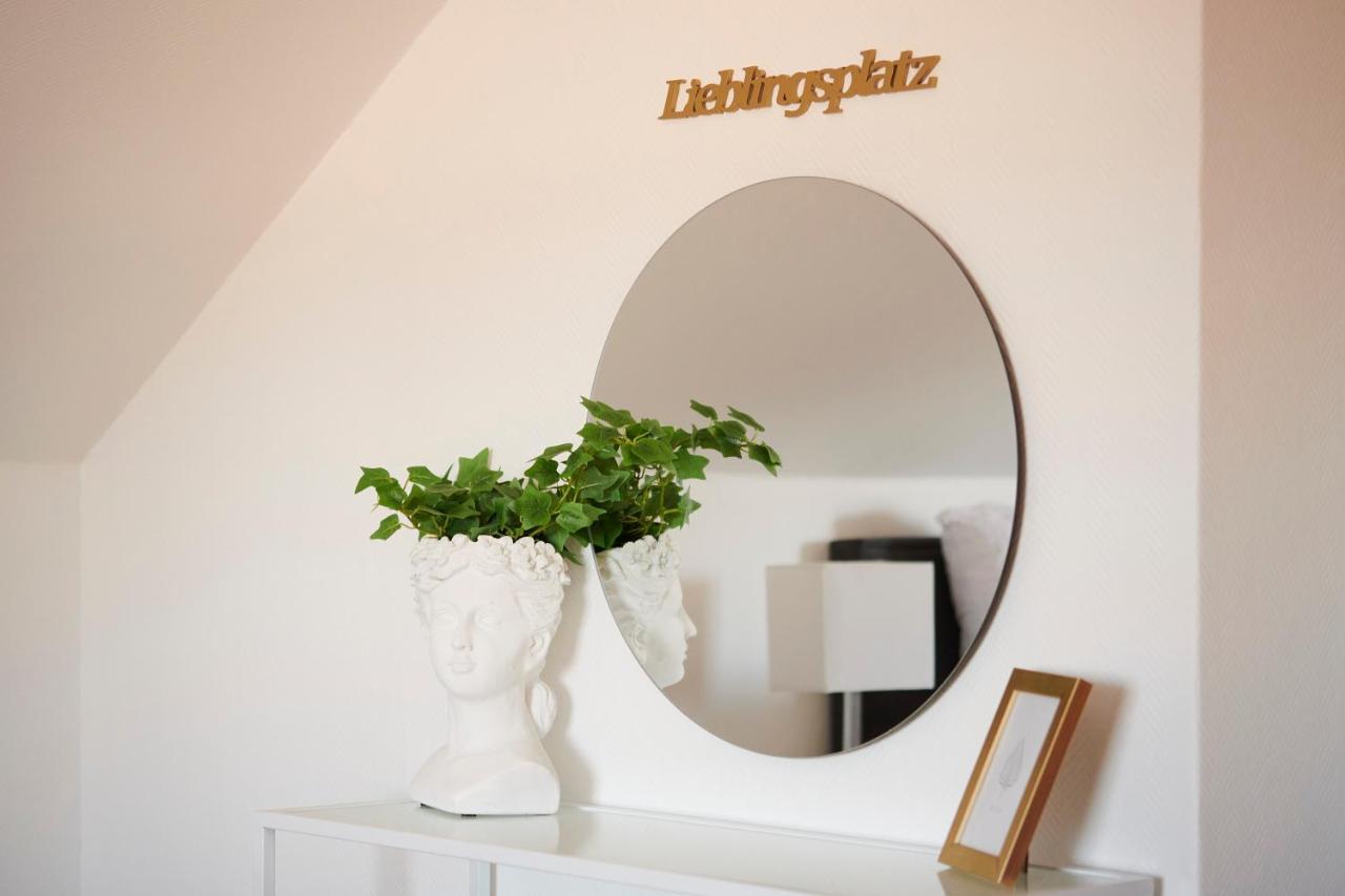 Grosszuegig & Stilvoll Parkplatz ,Ruhige Lage, 5 Personen, Langzeit Apartment Paderborn Exterior photo