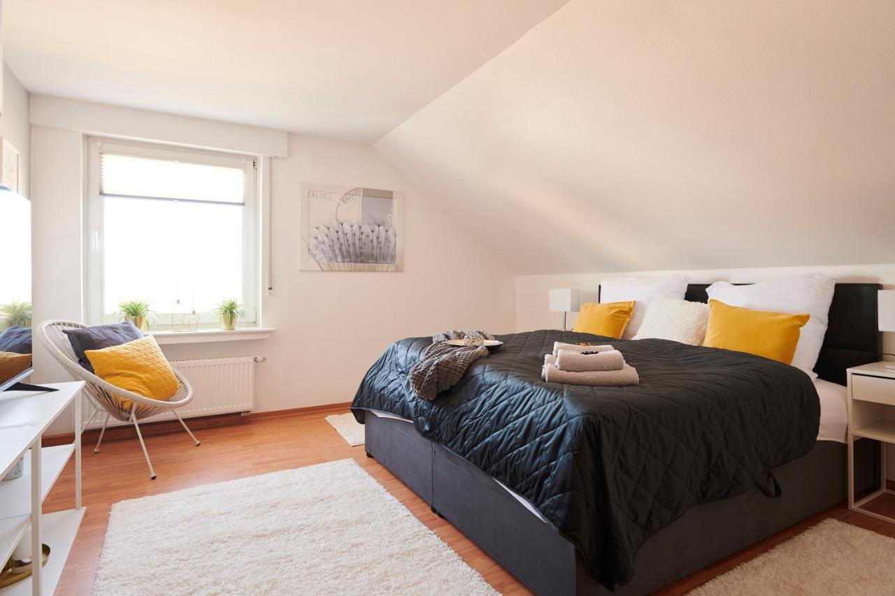 Grosszuegig & Stilvoll Parkplatz ,Ruhige Lage, 5 Personen, Langzeit Apartment Paderborn Exterior photo